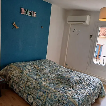 Daire Maison De Village Au Centre De Jusqu'a 5 Personnes Et 1 Bebe *